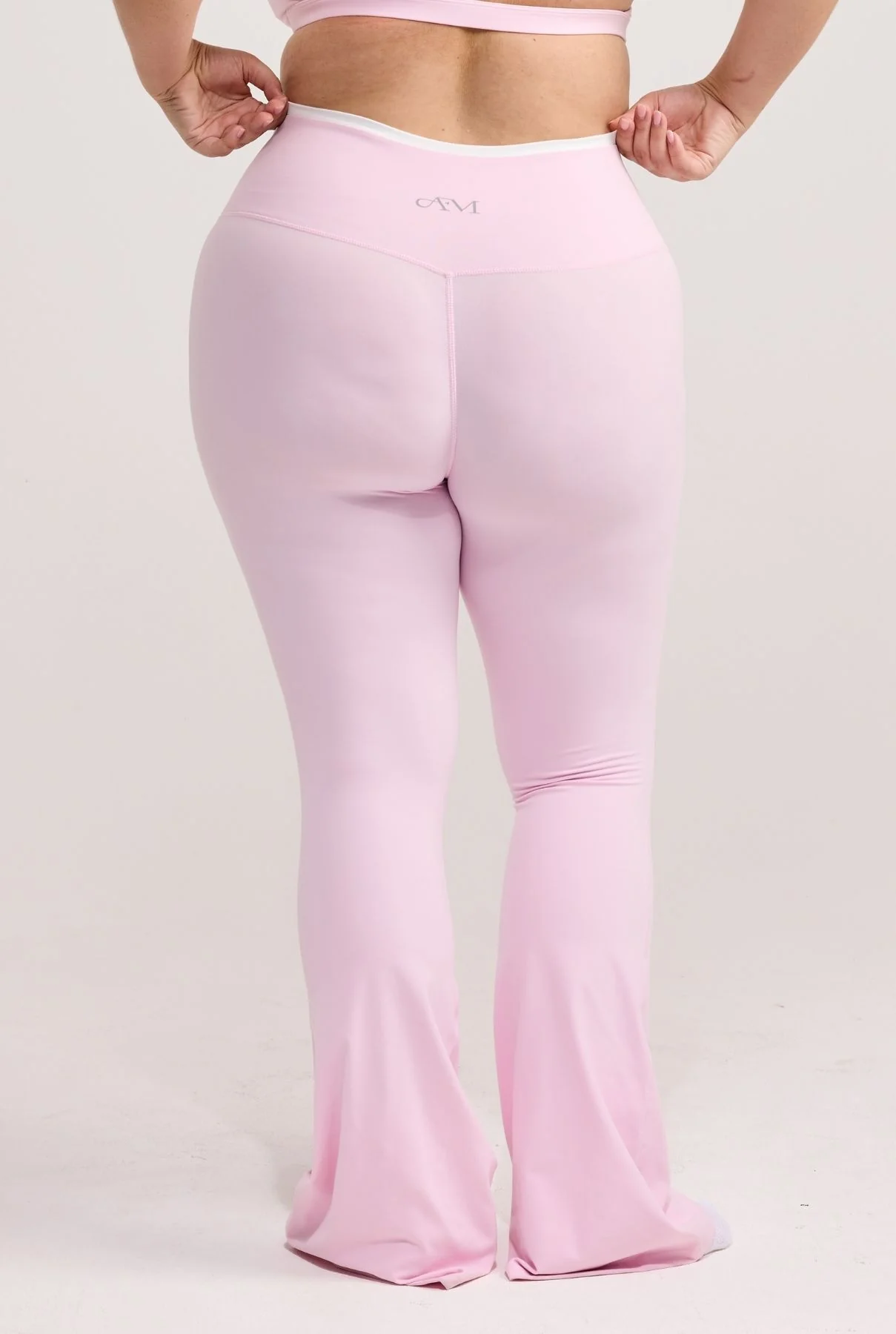 Strawberry Layered Subtle Scrunch Flared Legging - Image 9